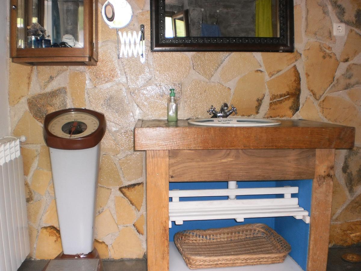 Larraenea Bed And Breakfast Lesaka Dış mekan fotoğraf