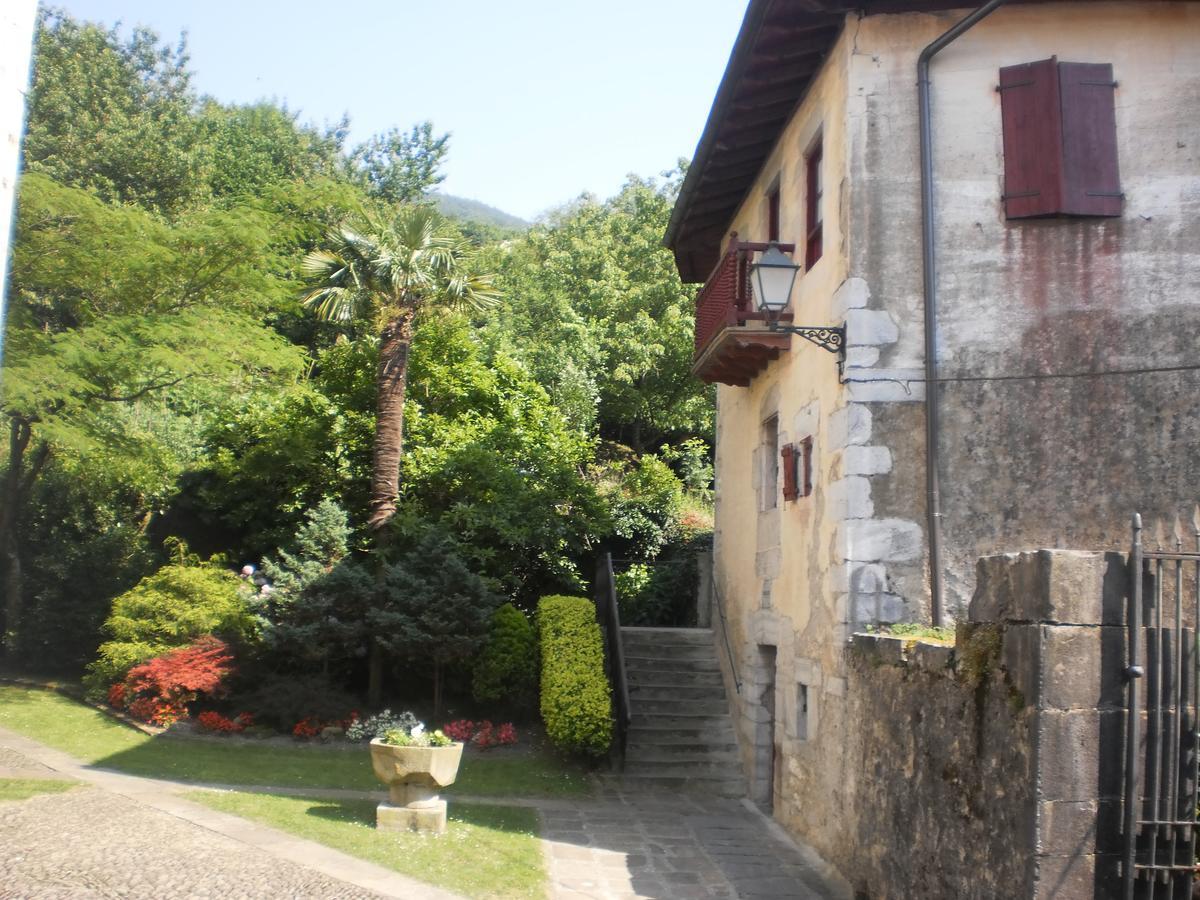 Larraenea Bed And Breakfast Lesaka Dış mekan fotoğraf